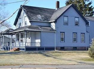 152 Hart St #2, Taunton, MA 02780