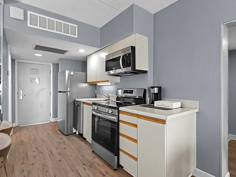 1304 N Ocean Blvd — Photo 43