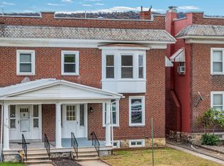 1323 N 5th St, Reading, PA 19601
