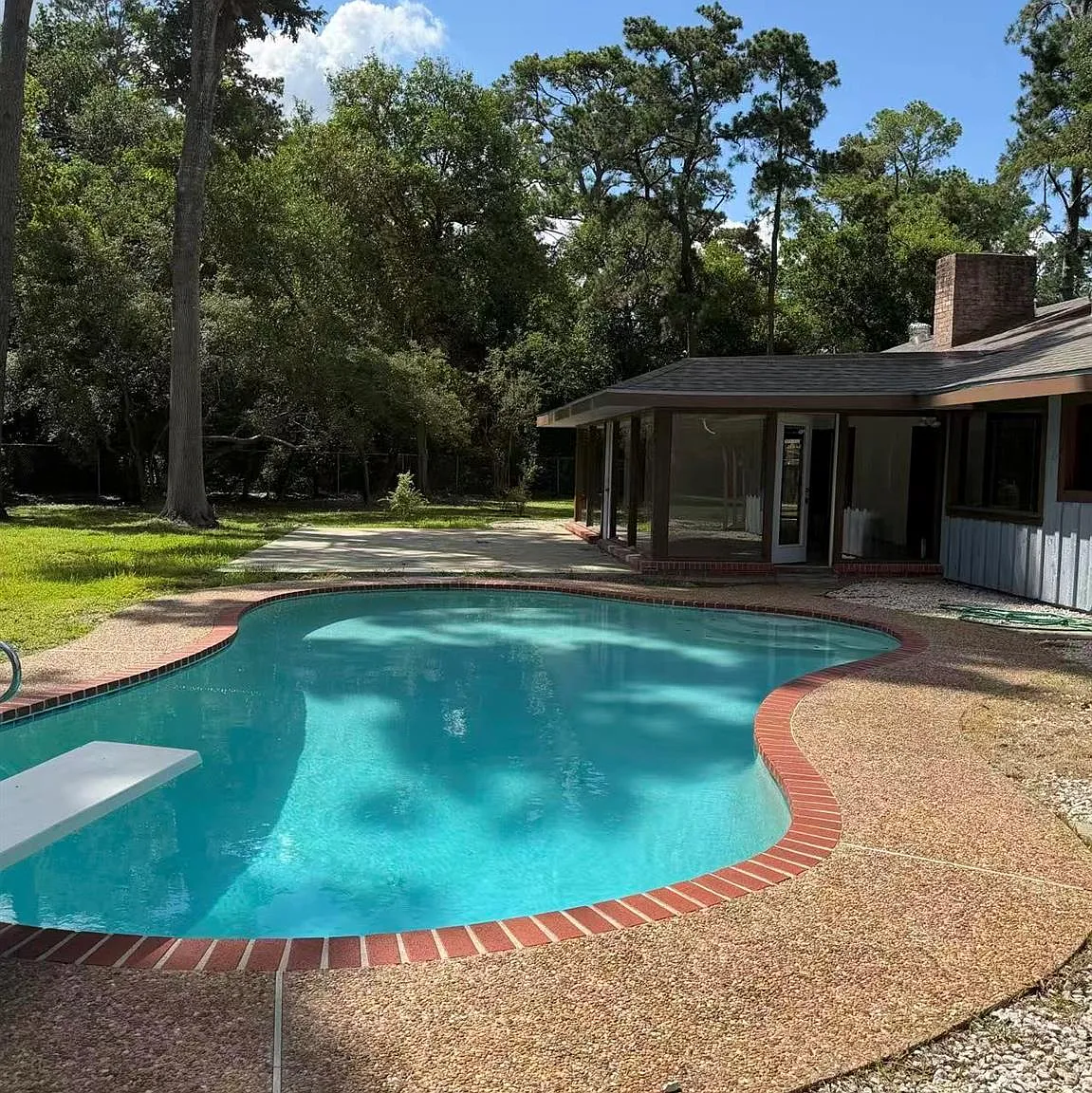 5 bed, 4.5 bath, 3098 sqft, $4,100 — Photo 1