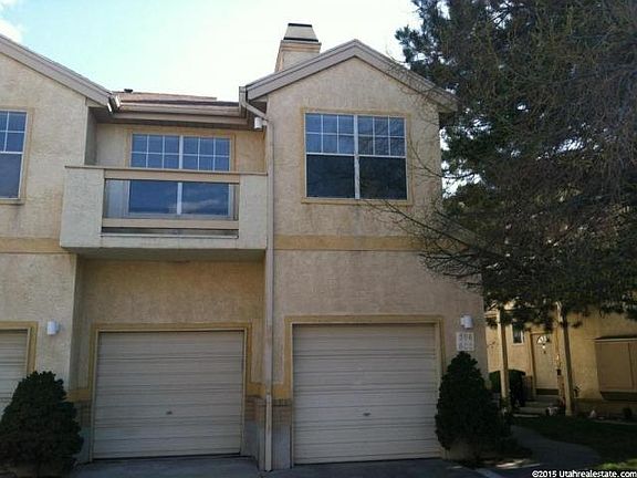 2nd image of 600 E Briarsprings Cir