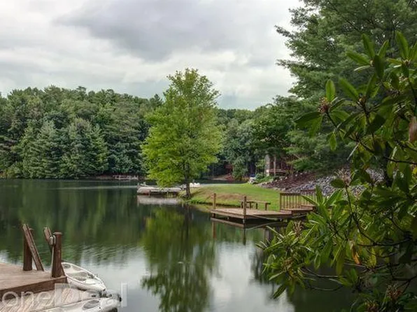 (undisclosed Address), Brevard, NC 28712