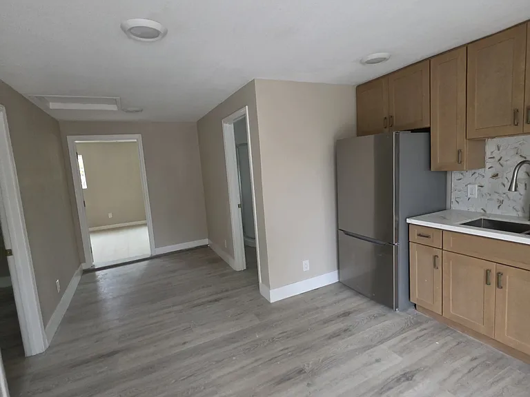 41620 Beatrice St — Photo 17