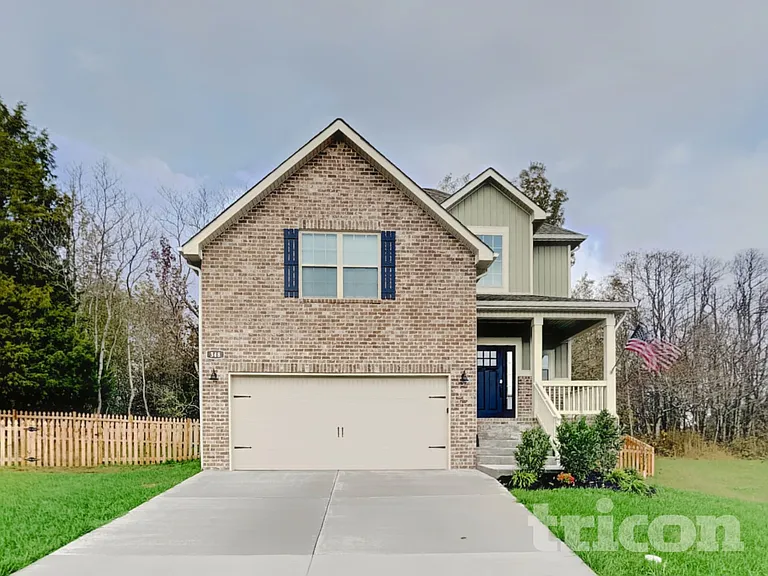 348 Brandywine Ln — Photo 1