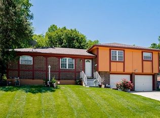 5945 Nogard Ave, Kansas City, KS 66104