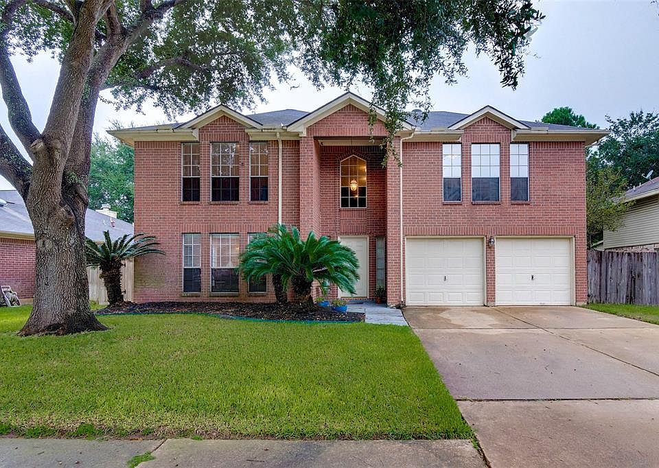 1st image of 802 Mountain Meadows Dr