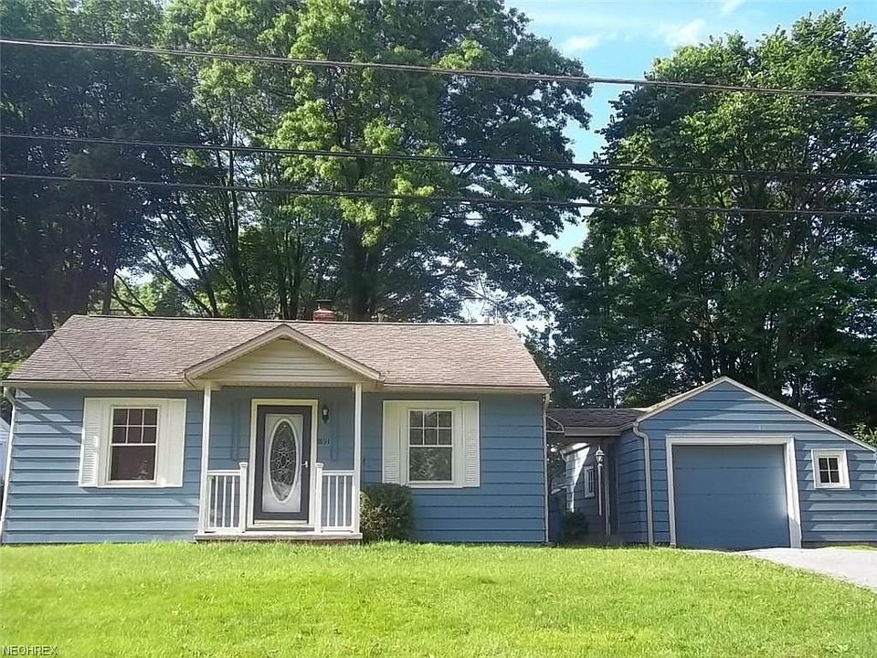 1st image of 1891 Oak St