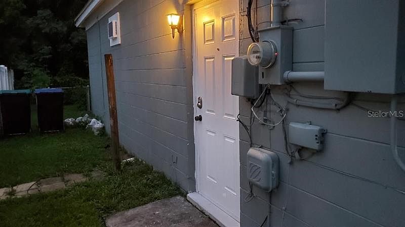 1st image of 222 S Palermo Ave