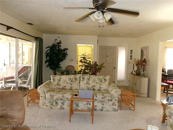 3rd image of 757 Golfside Ln