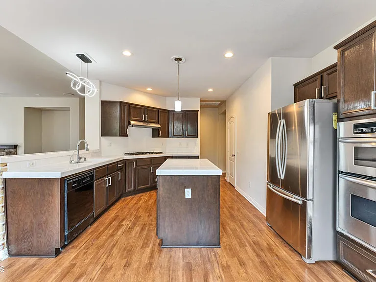 24889 Ashtree Ct — Photo 9