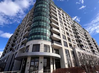 18 Harding Blvd #416, Richmond Hill, ON L4C 0T3