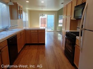 129 Nelson St, Arroyo Grande, CA 93420
