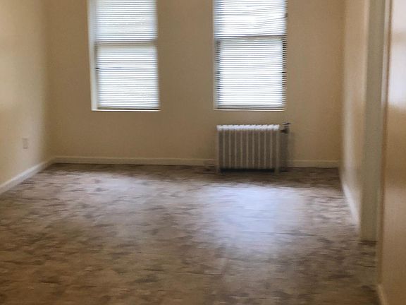 5th image of 482 Summer Ave APT 207