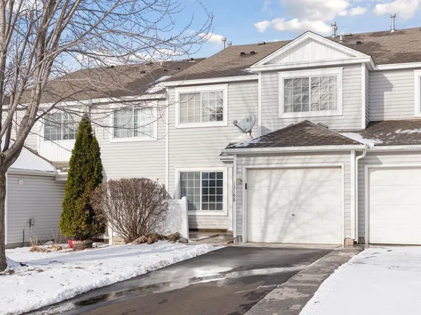 13198 Spencer Sweet Pea Ln, Eden Prairie, MN 55347
