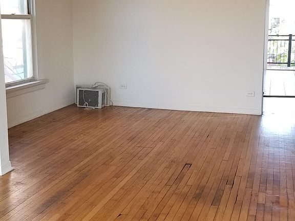 3rd image of 1143 N California Ave Fl 3rd