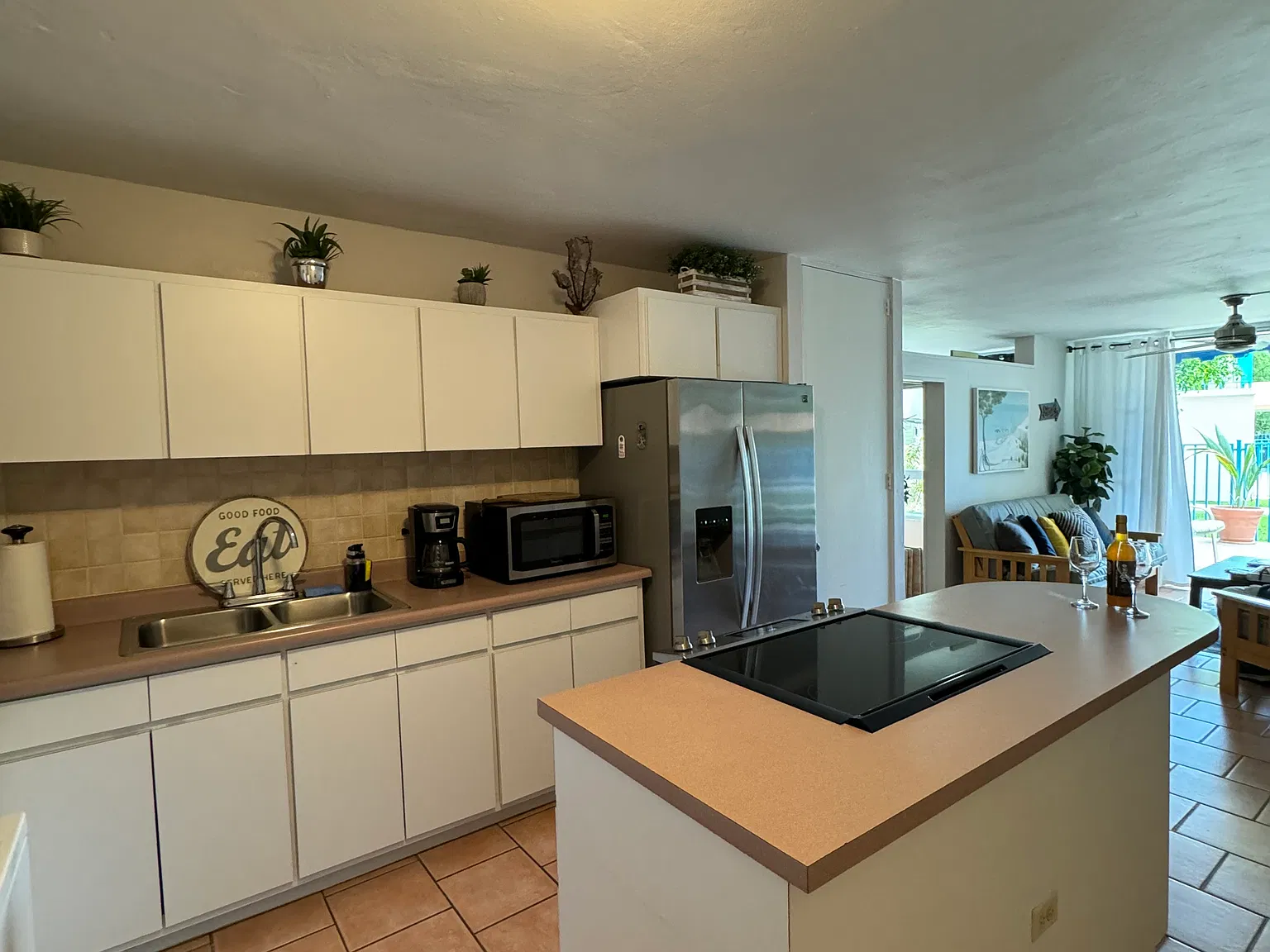 2 bed, 900 sqft, $1,700 — Photo 4