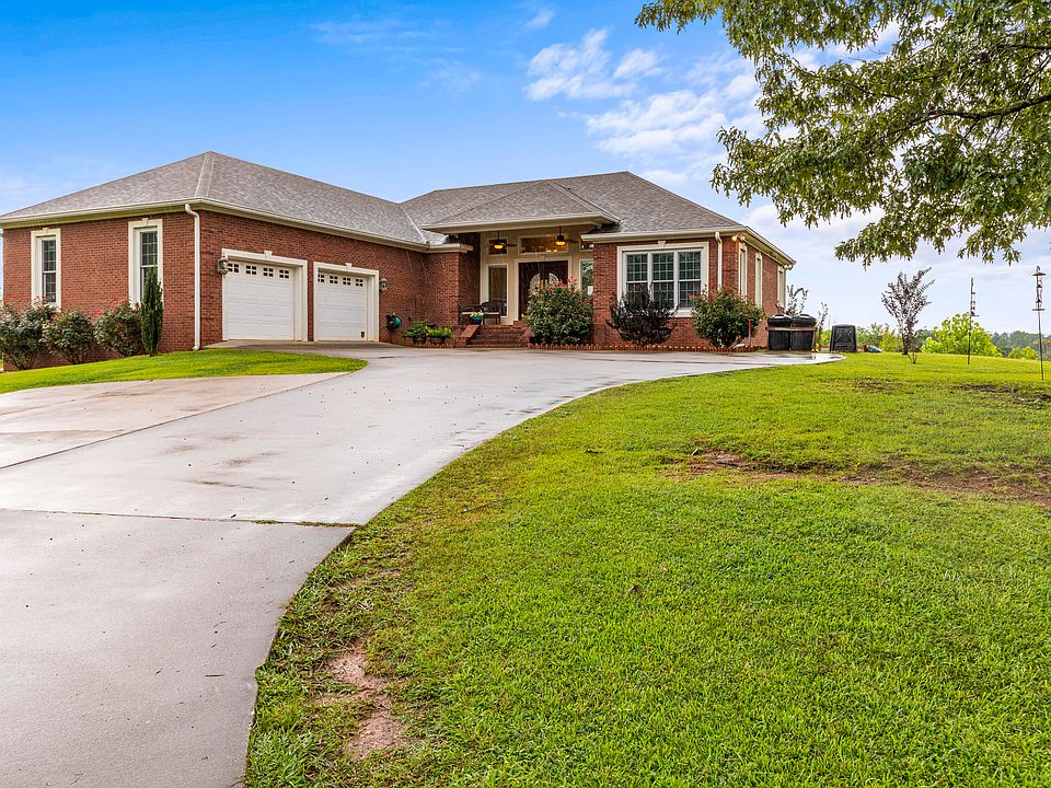 1st image of 365 Parsmith Dr
