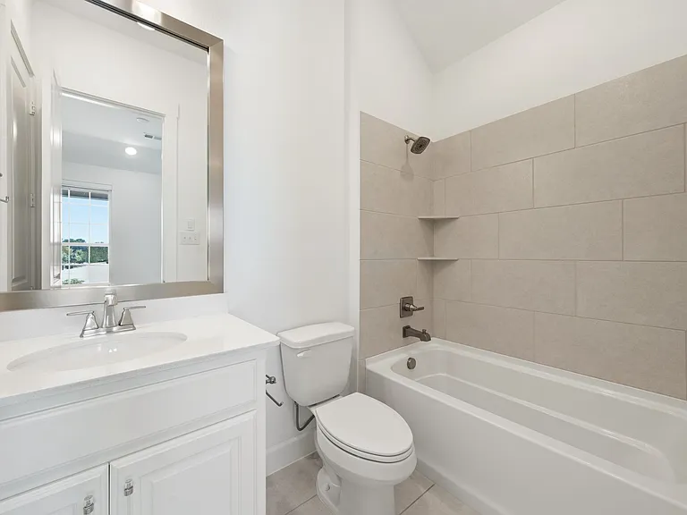 7849 Piedmont Ave — Photo 8