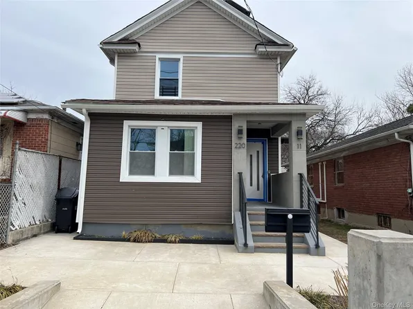 22011 139th Avenue, Springfield Gardens, NY 11413