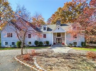 1078 Riverbank Rd, Stamford, CT 06903