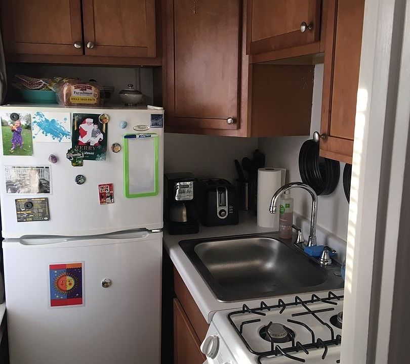 1st image of 1303 N Cass St APT 104