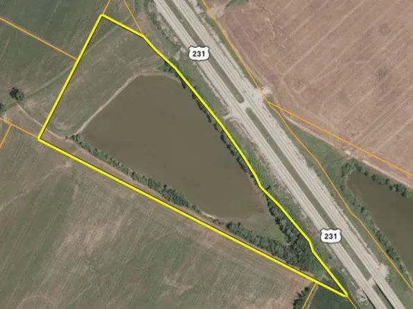 9551 New Cut Rd E, Maceo, KY 42355