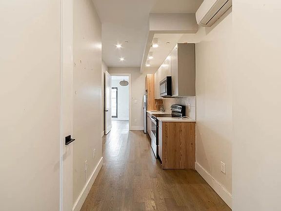 3rd image of 1282 Nostrand Ave #2R