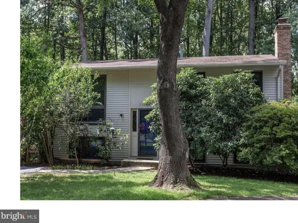 11570 Embers Ct, Reston, VA 20191