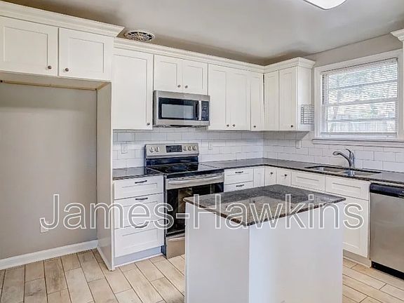 2nd image of 3543 N Wareingwood Dr