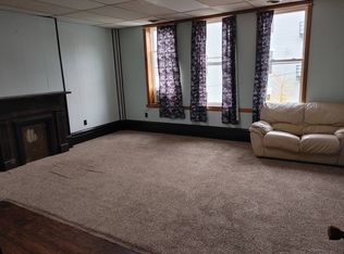 31 1/2 W Columbus St APT A, Nelsonville, OH 45764