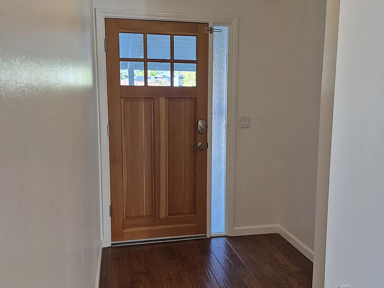 109 Corinne Ave — Photo 3
