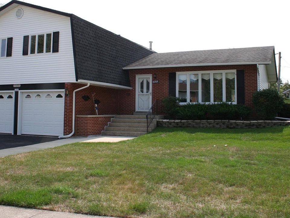 1st image of 6209 Laura Ln