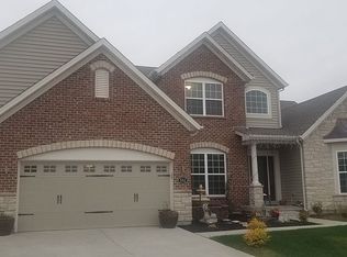 552 Miralago Shore Dr, Saint Peters, MO 63376