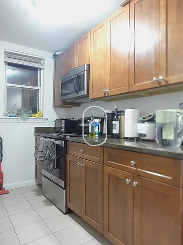826 Huntington Ave Photo 1