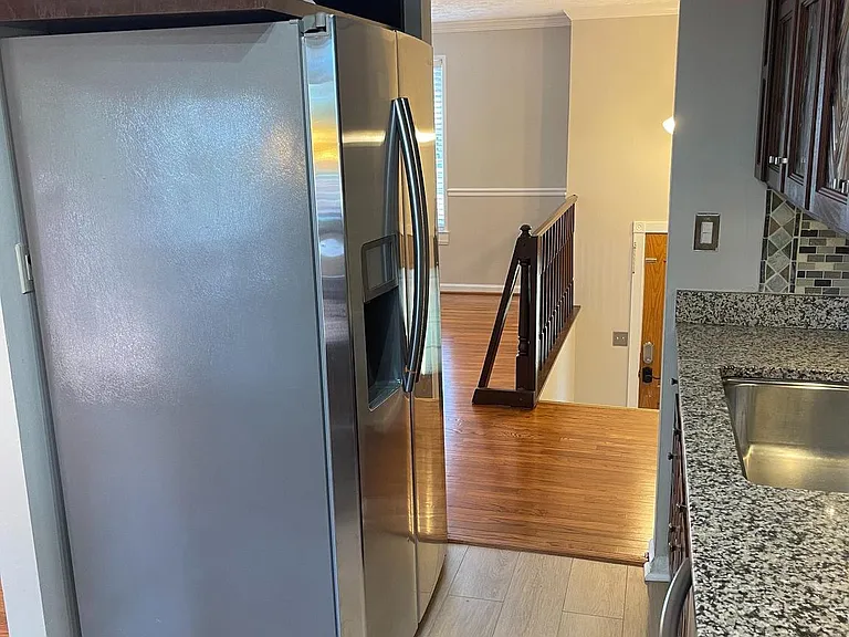 4502 Cub Run Rd — Photo 8