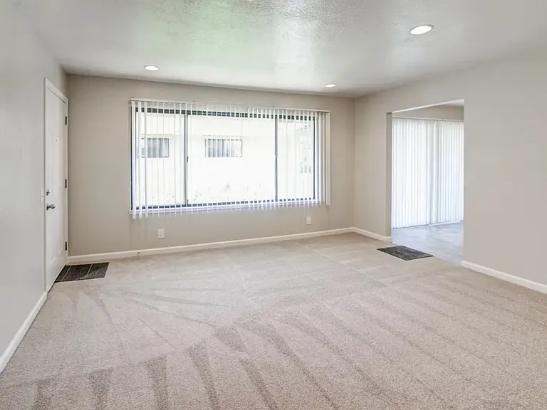 CityPlace Apartments — Photo 18