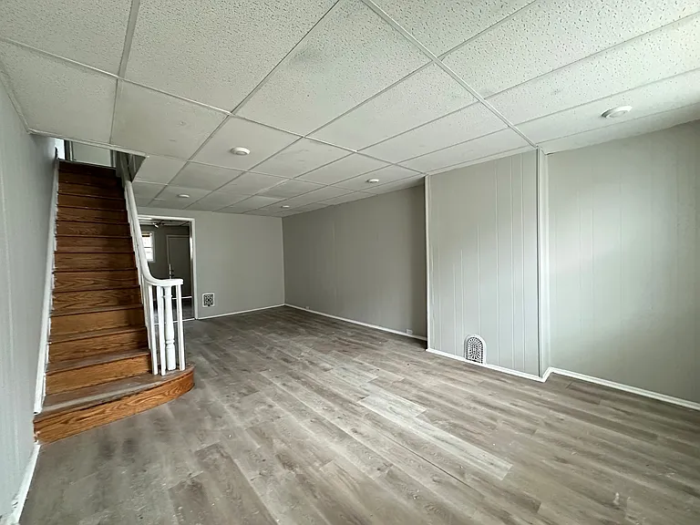 1536 S Bailey St — Photo 8