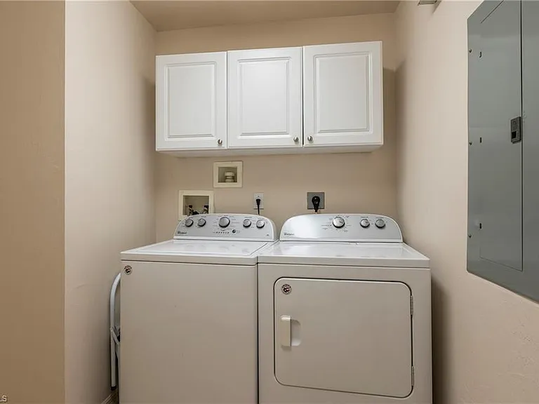 15150 Royal Windsor Ln #1403 — Photo 22