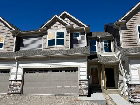 219 Huntington Dr, Waconia, MN 55387
