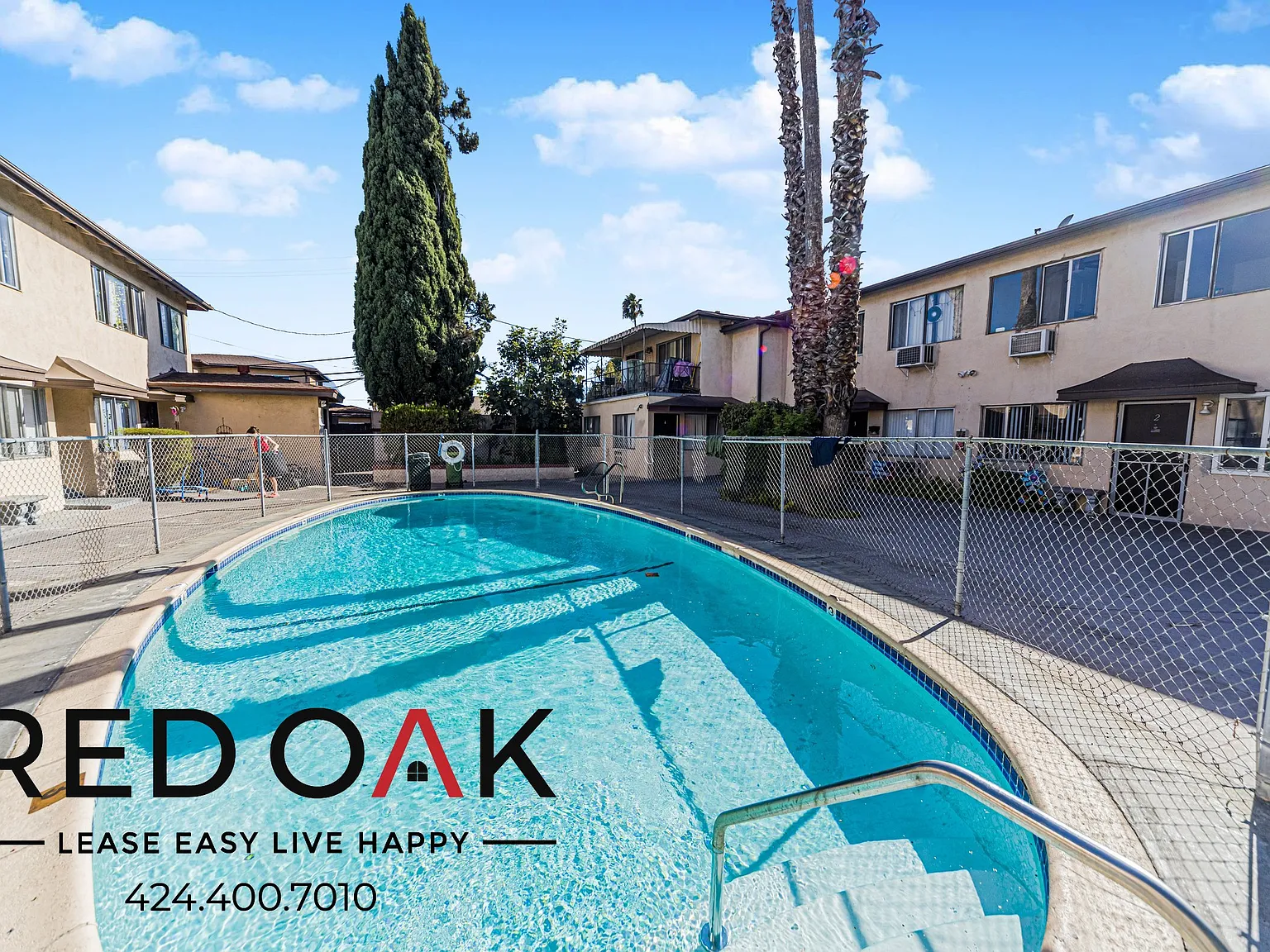 ~1 Month Free~ Spacious 2-Bed With Pool And Parking Available ~ In Reseda! — Photo 3