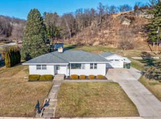 1713 Cross St, Cross Plains, WI 53528