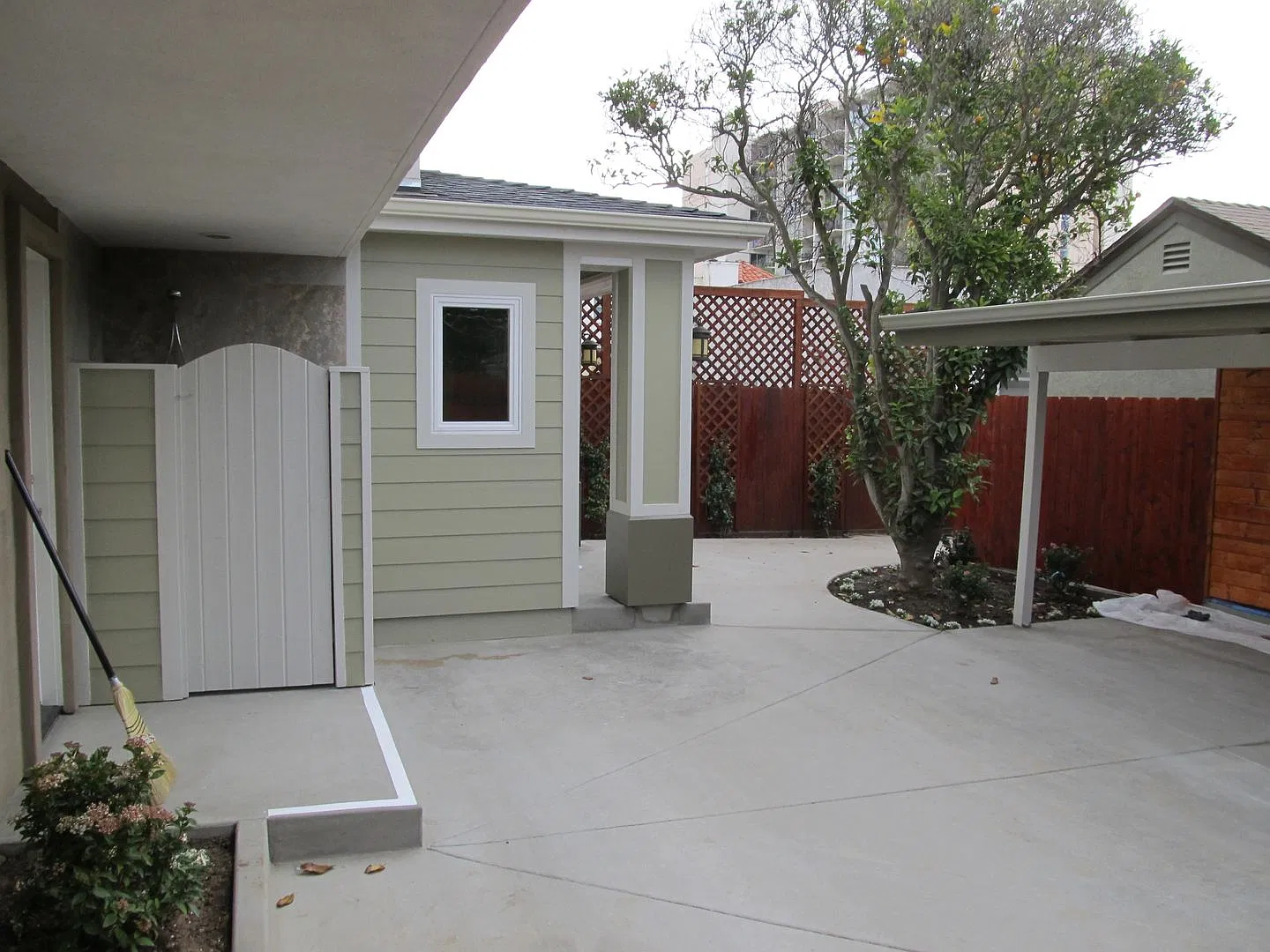 M054 - Olson — Photo 3