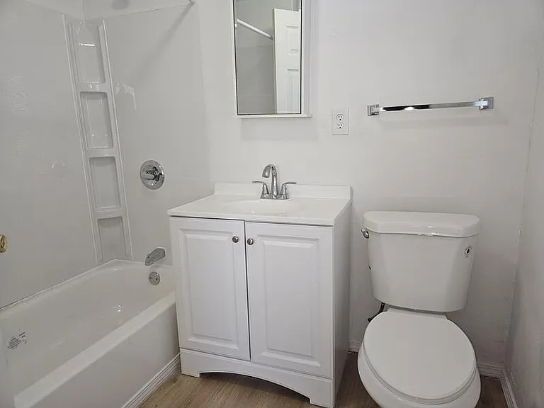 N1721 Greenville Dr — Photo 10