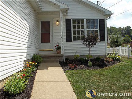 Front entry sidewalk