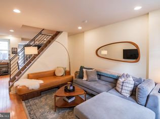 752 N Uber St, Philadelphia, PA 19130