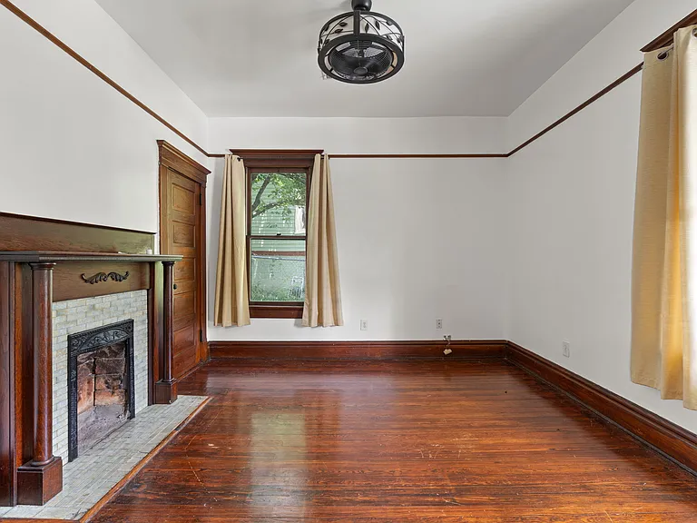487 Boulevard SE — Photo 7