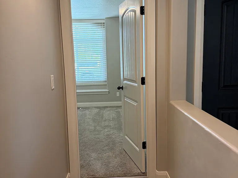 5493 W Los Flores St — Photo 13