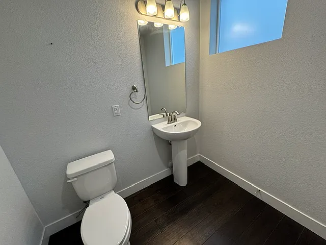 3372 S Pearl St #B — Photo 3