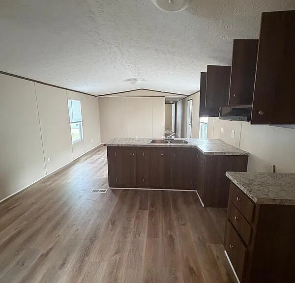 2420 Cattail Cir #41 — Photo 2