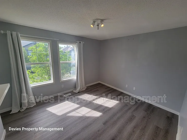 6041 214th St NW — Photo 44